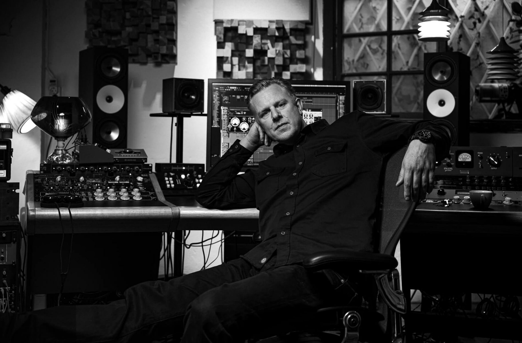 Portrait of musician Familjen in his studio. Relaxed portrait with soft light and nice atmosphere.